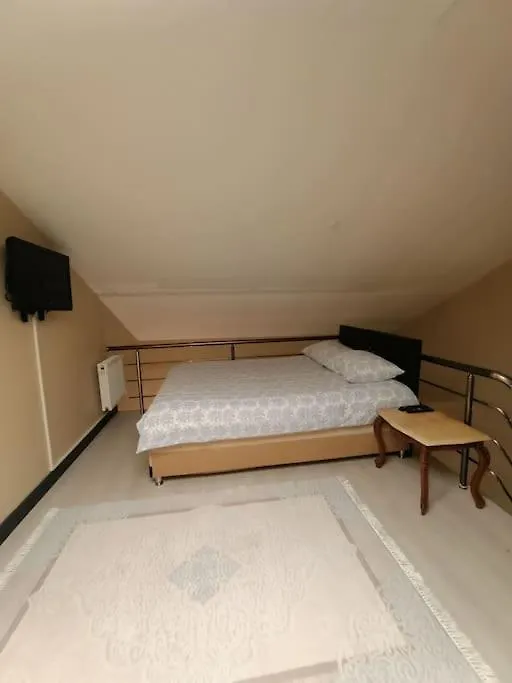 شقة Sehir Merkezinde Loft Residence, Istanbul Havalimanina Metro Ile 25 Dakikada Aktarmasiz Ulasim